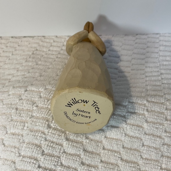Willow Tree Figure by Susan Lordi - Sisters by Heart - Picture 9 of 13